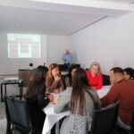 IMG-1c351061d47de775a75a9e4eb0a21fc9-V